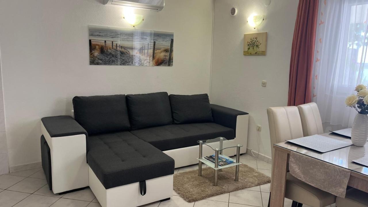 Apartment Ante Ražanj 외부 사진