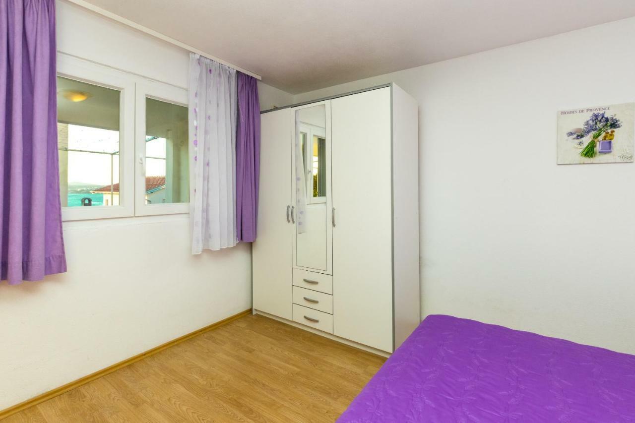 Apartment Ante Ražanj 외부 사진