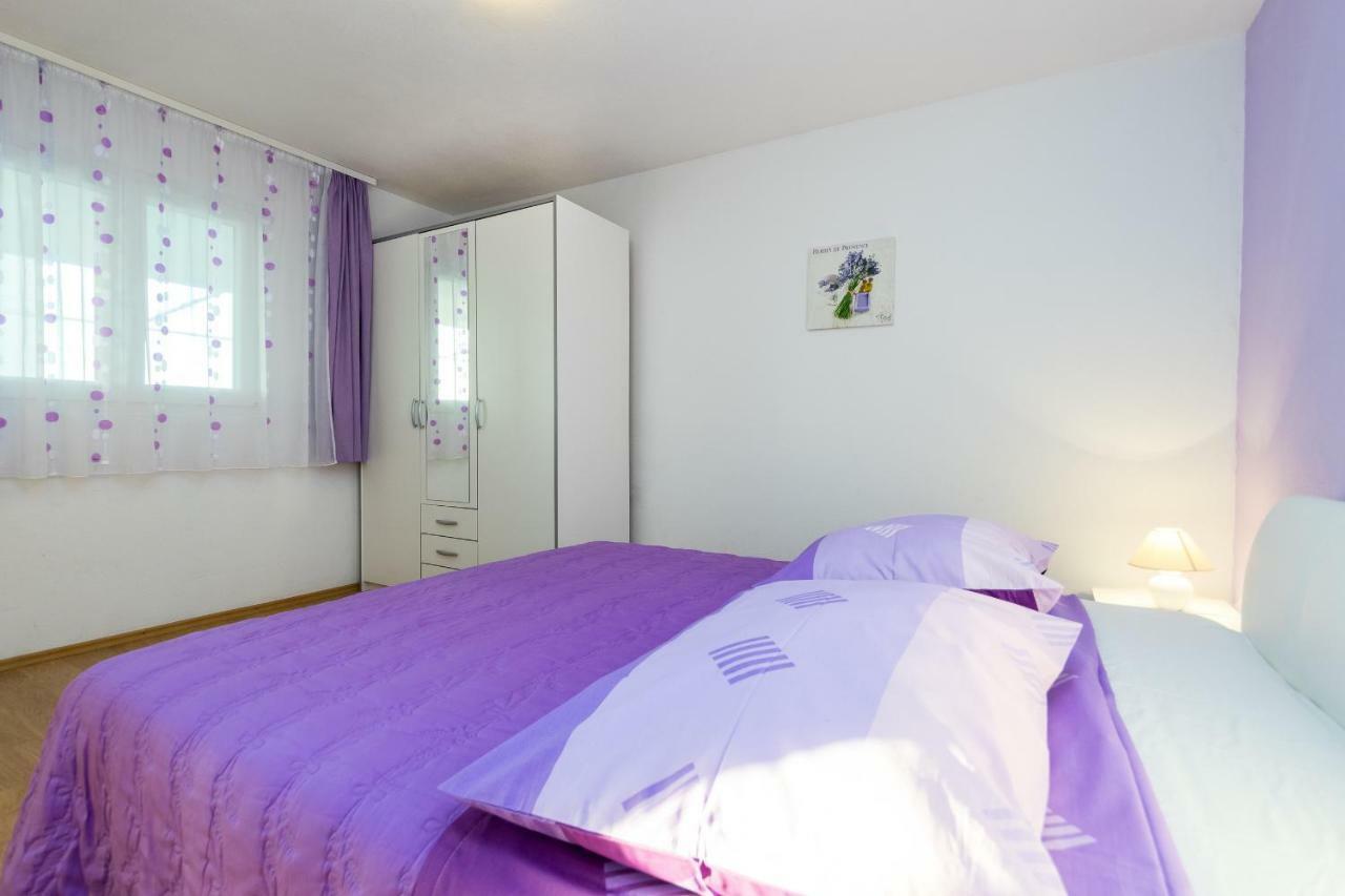 Apartment Ante Ražanj 외부 사진